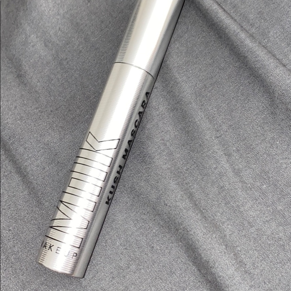 Milk makeup kush mascara